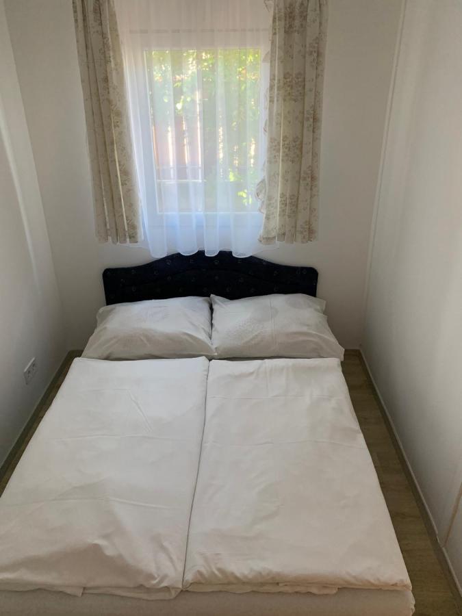 Mineral Apartman Crystal Sostofurdo Dış mekan fotoğraf